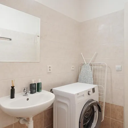 Daire Louvre - Cozy Center With Balcony *